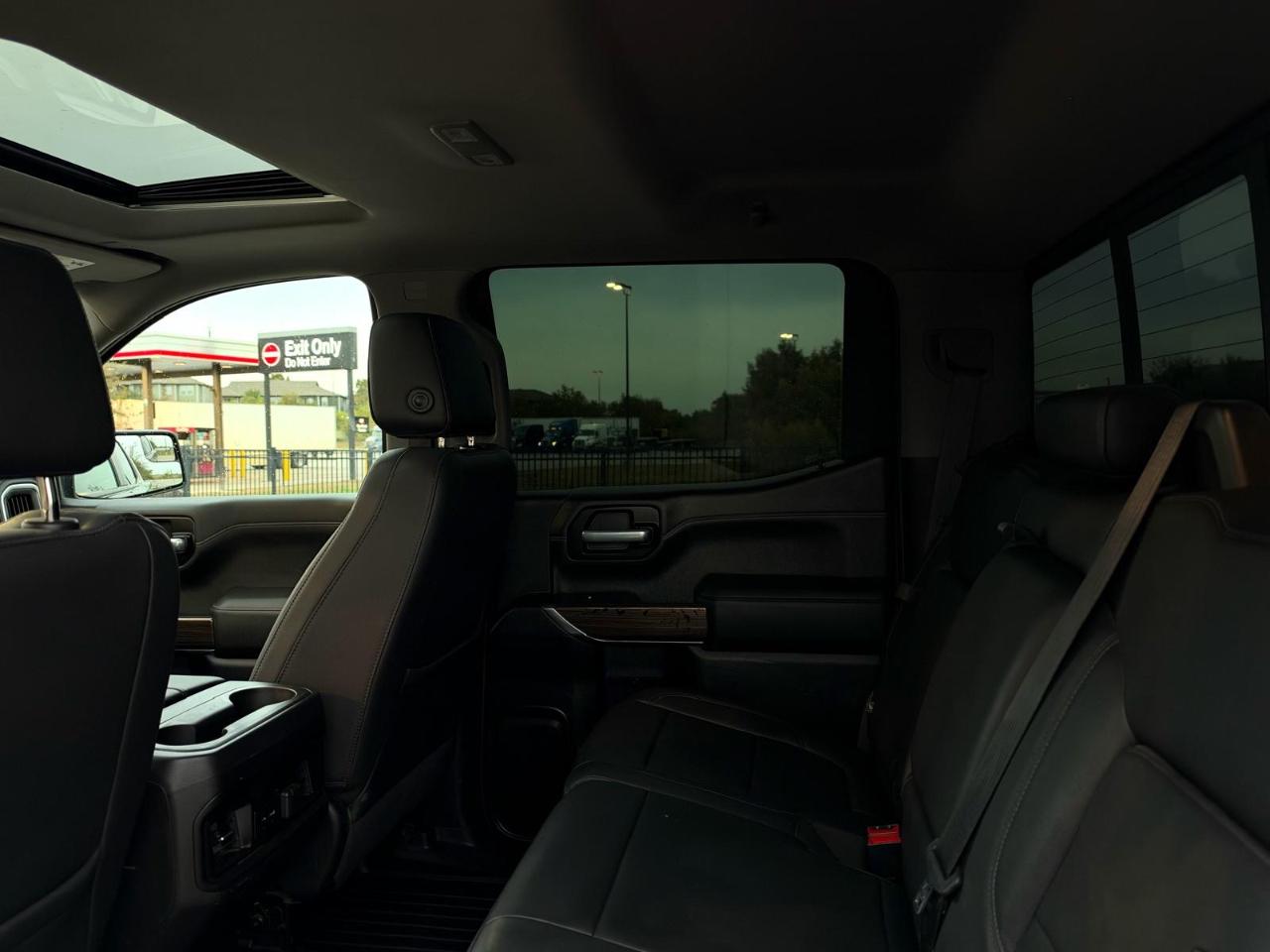 Chevrolet Silverado 1500 2WD Crew Cab 147" RST 2021