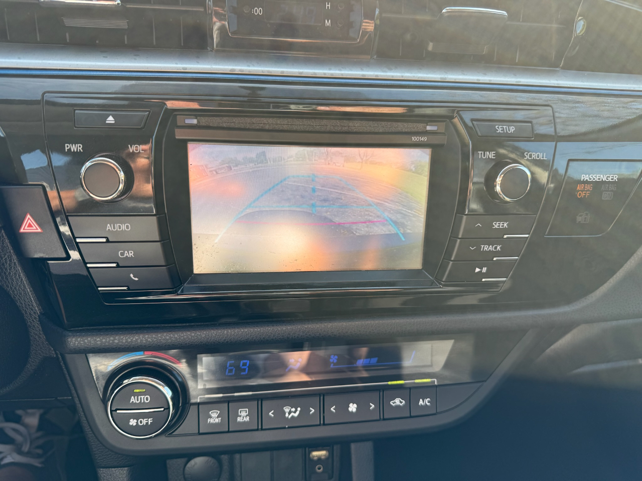 2015 Toyota Corolla S Premium photo 4