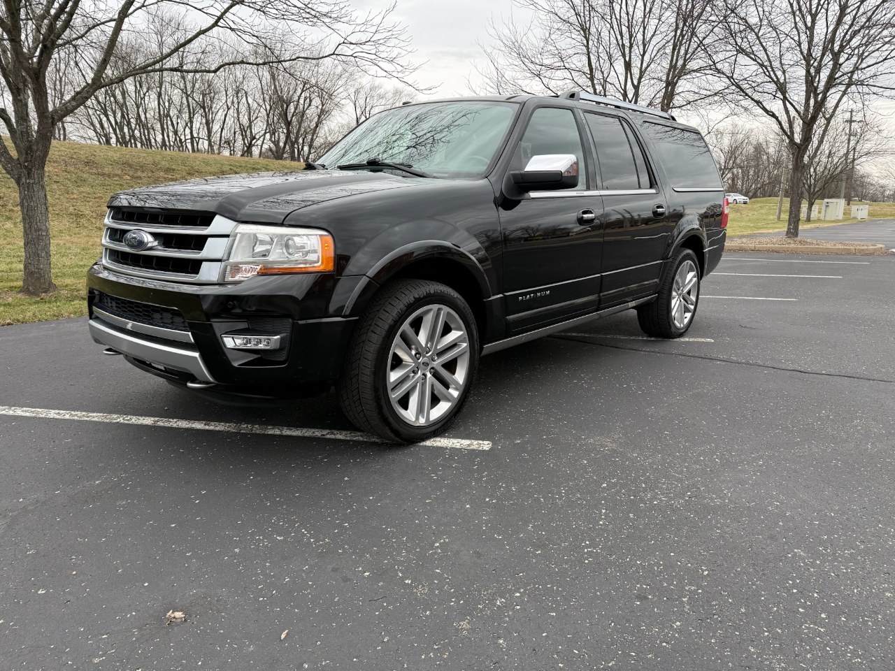 Ford Expedition EL Platinum 4WD 2017
