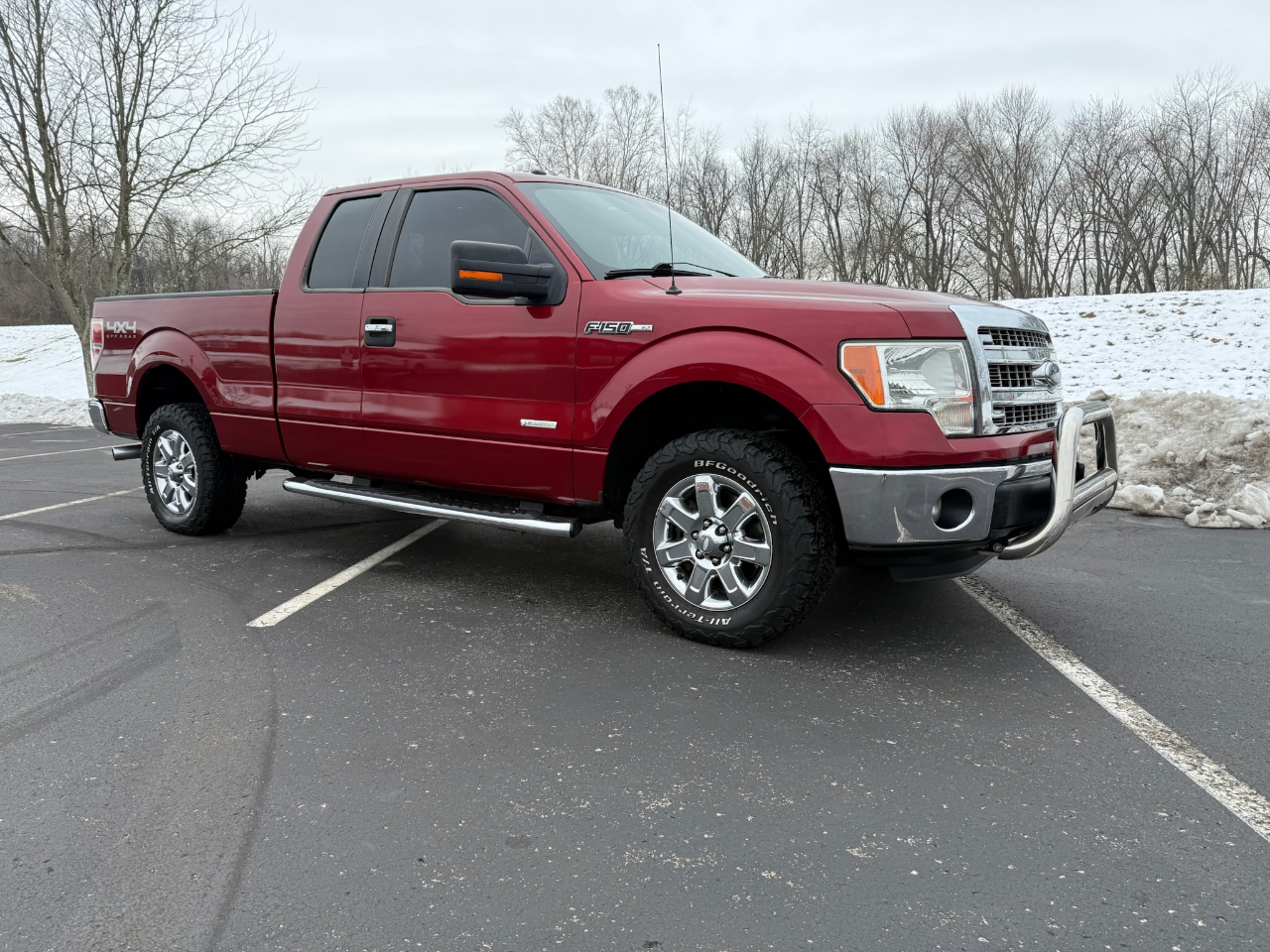 2013 Ford F-150 XLT SuperCab 8-ft. Bed 4WD