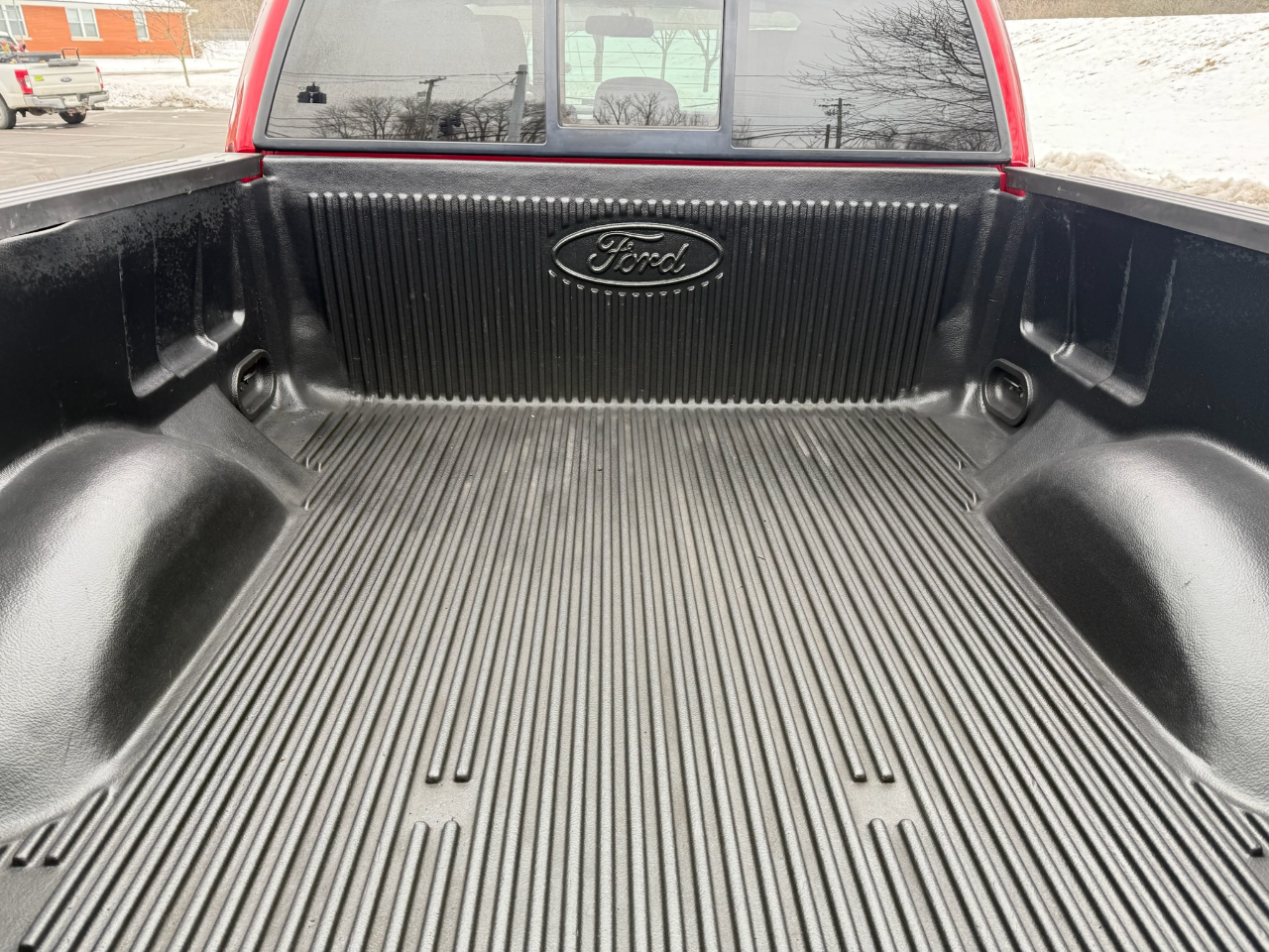 Ford F-150 XLT SuperCab 8-ft. Bed 4WD 2013