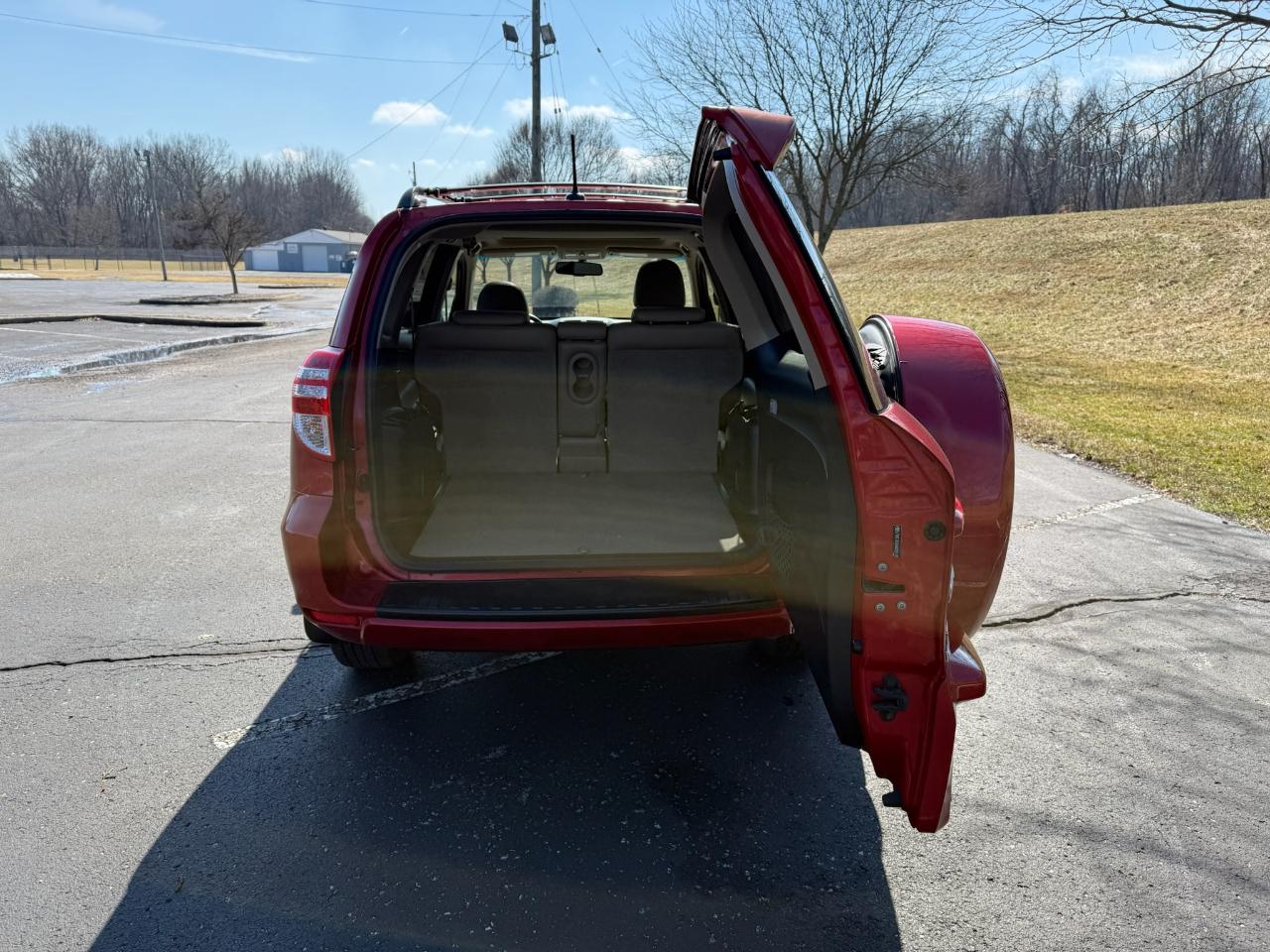 Toyota RAV4 Limited I4 4WD 2010