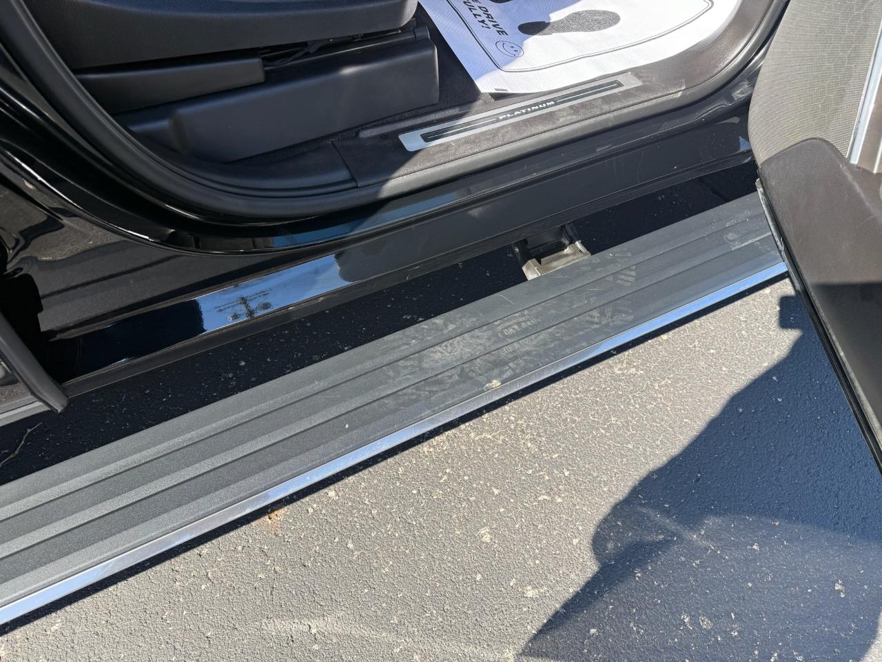 Cadillac Escalade Platinum 4WD 2015