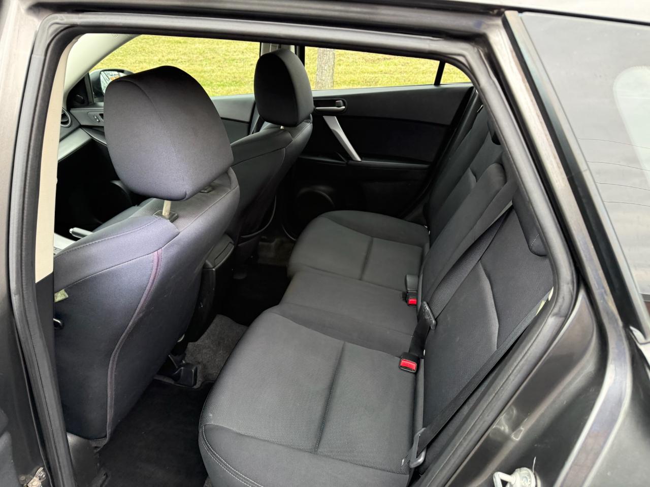 Mazda MAZDA3 s Sport 5-Door 2010