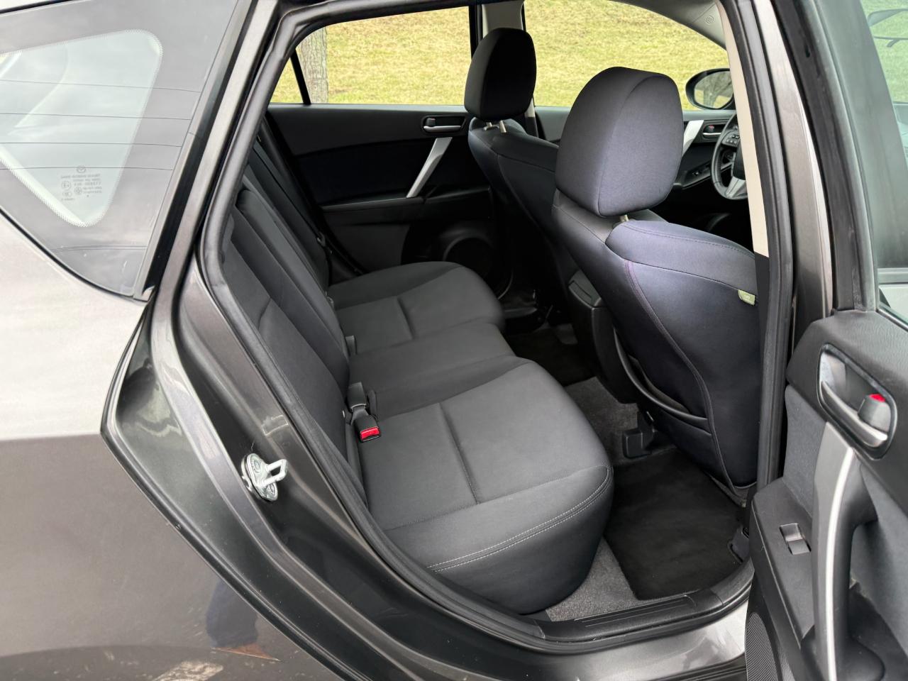 Mazda MAZDA3 s Sport 5-Door 2010