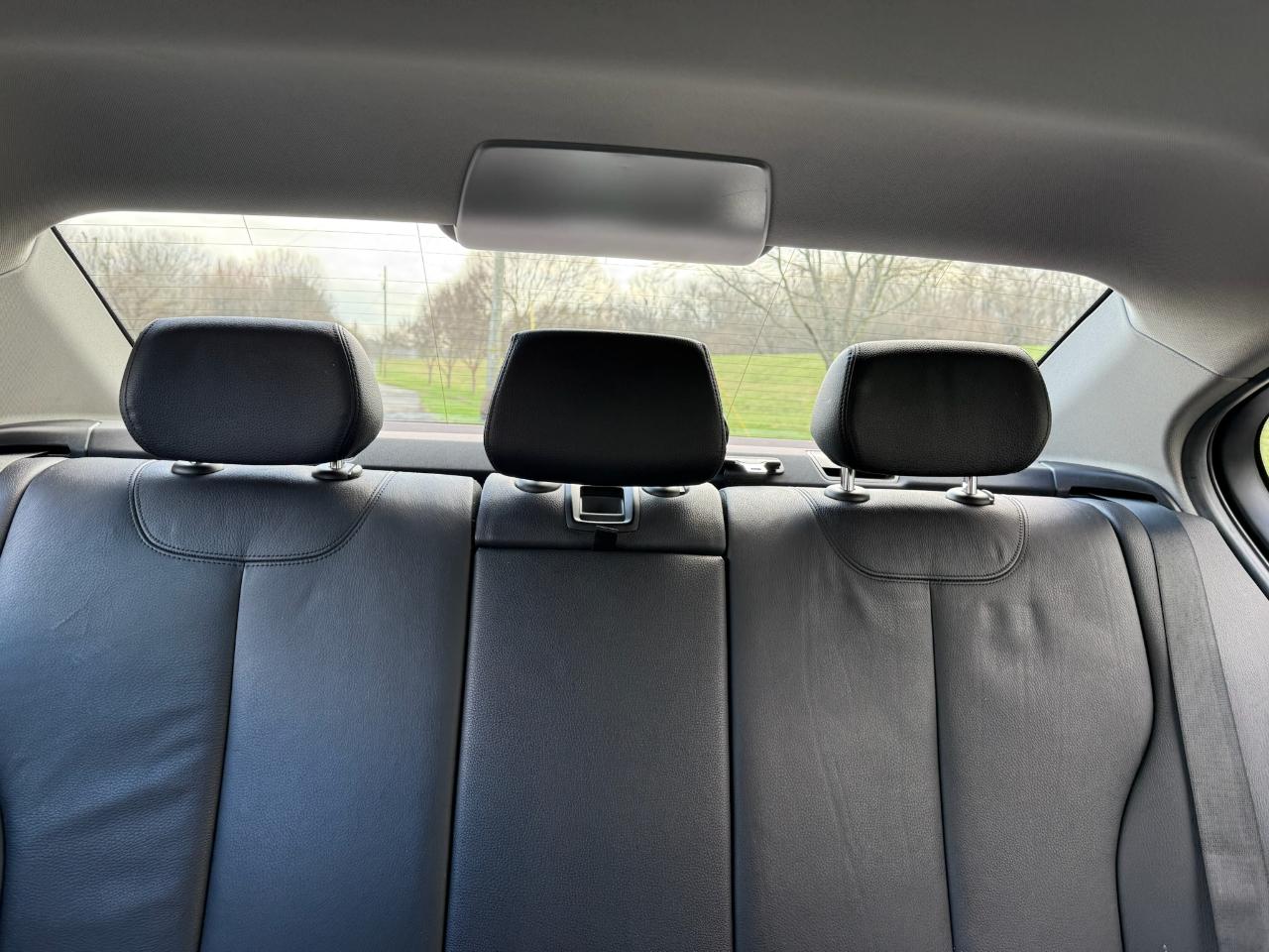 BMW 3-Series 328i xDrive Sedan 2013