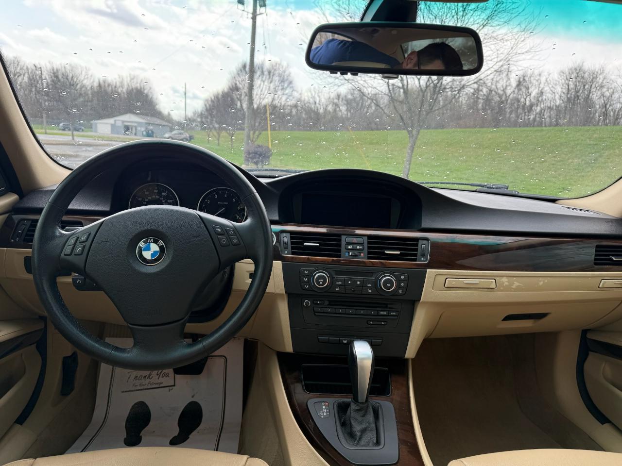 BMW 3-Series 328i xDrive SA 2011