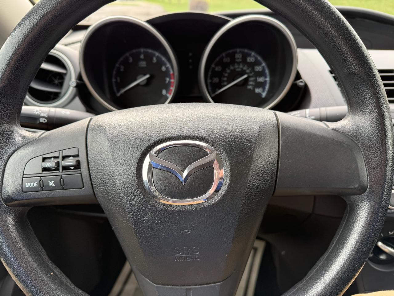 Mazda MAZDA3 i SV AT 4-Door 2013