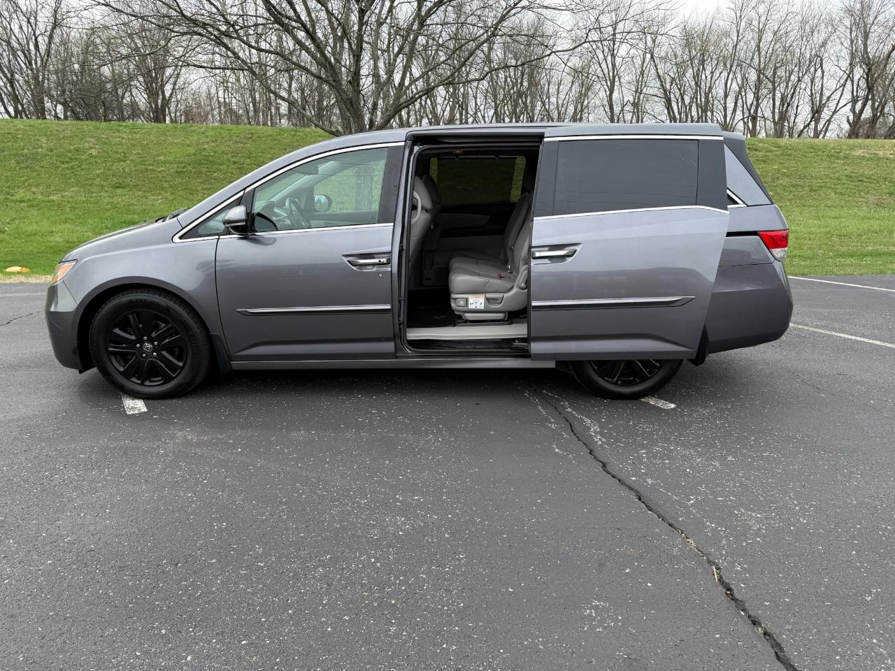 Honda Odyssey Touring 2014