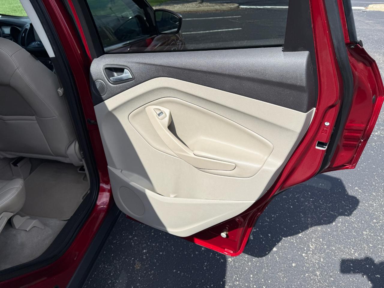 Ford Escape SE FWD 2015