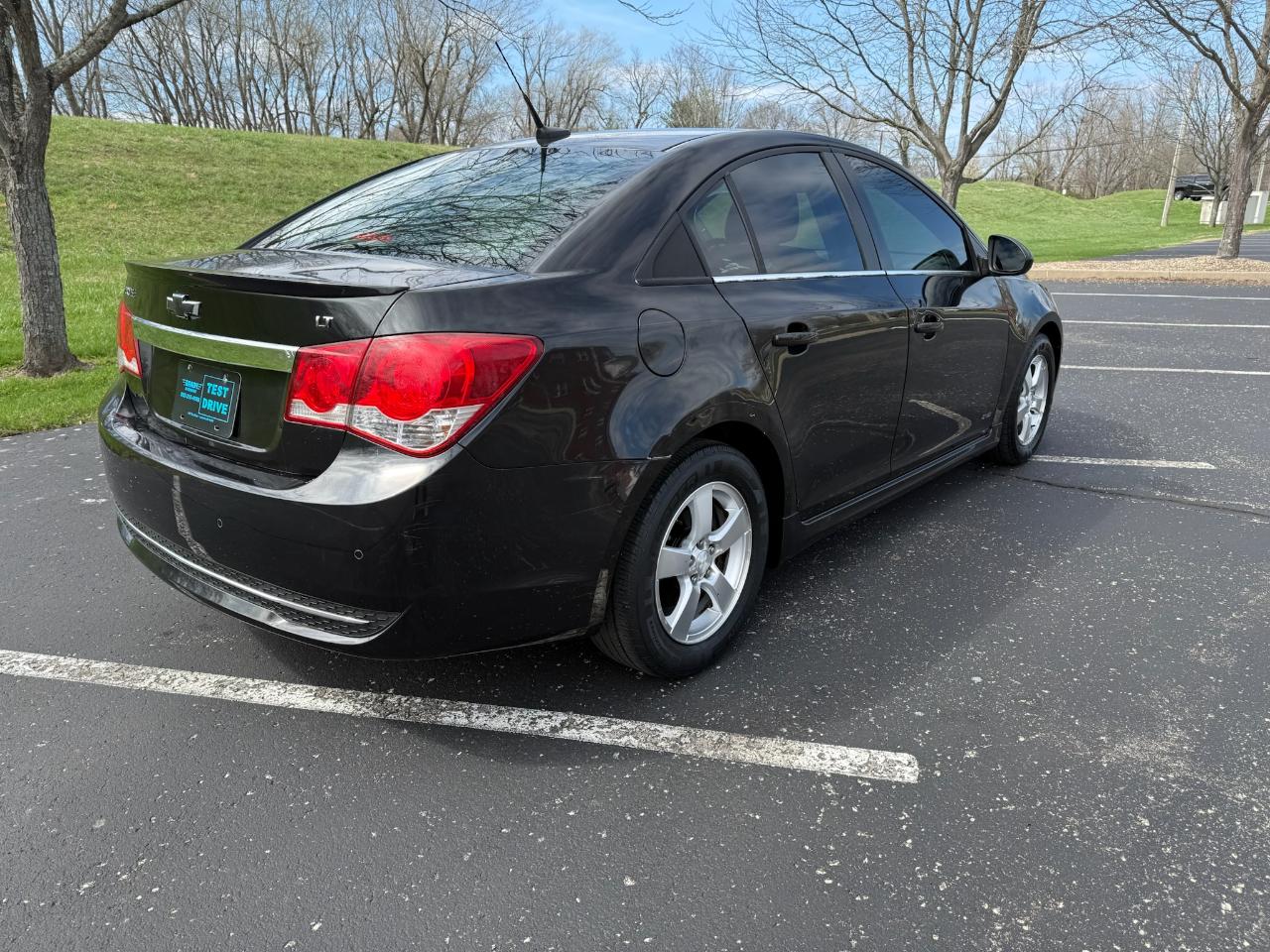Chevrolet Cruze 1LT 2012
