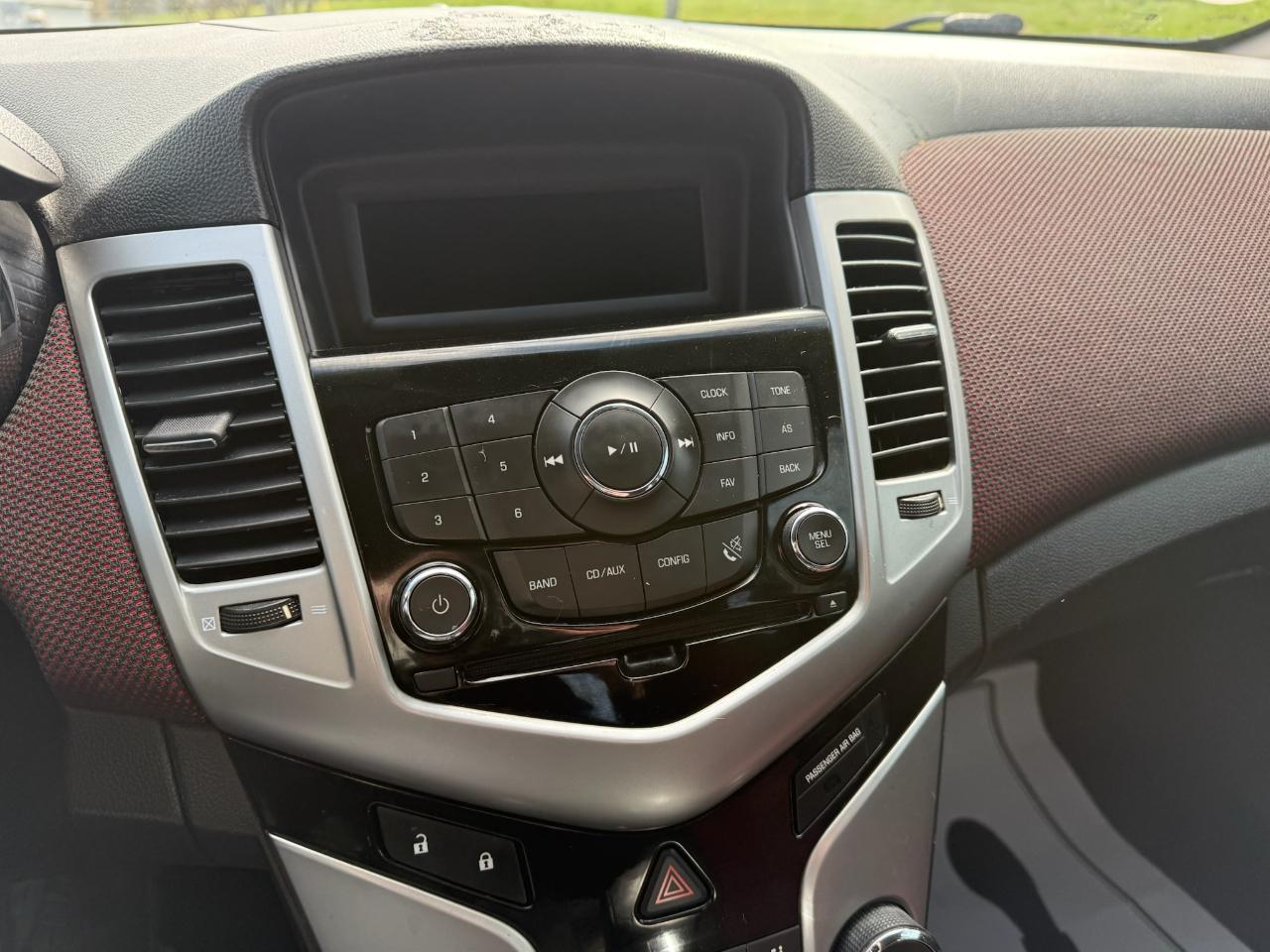 Chevrolet Cruze 1LT 2012