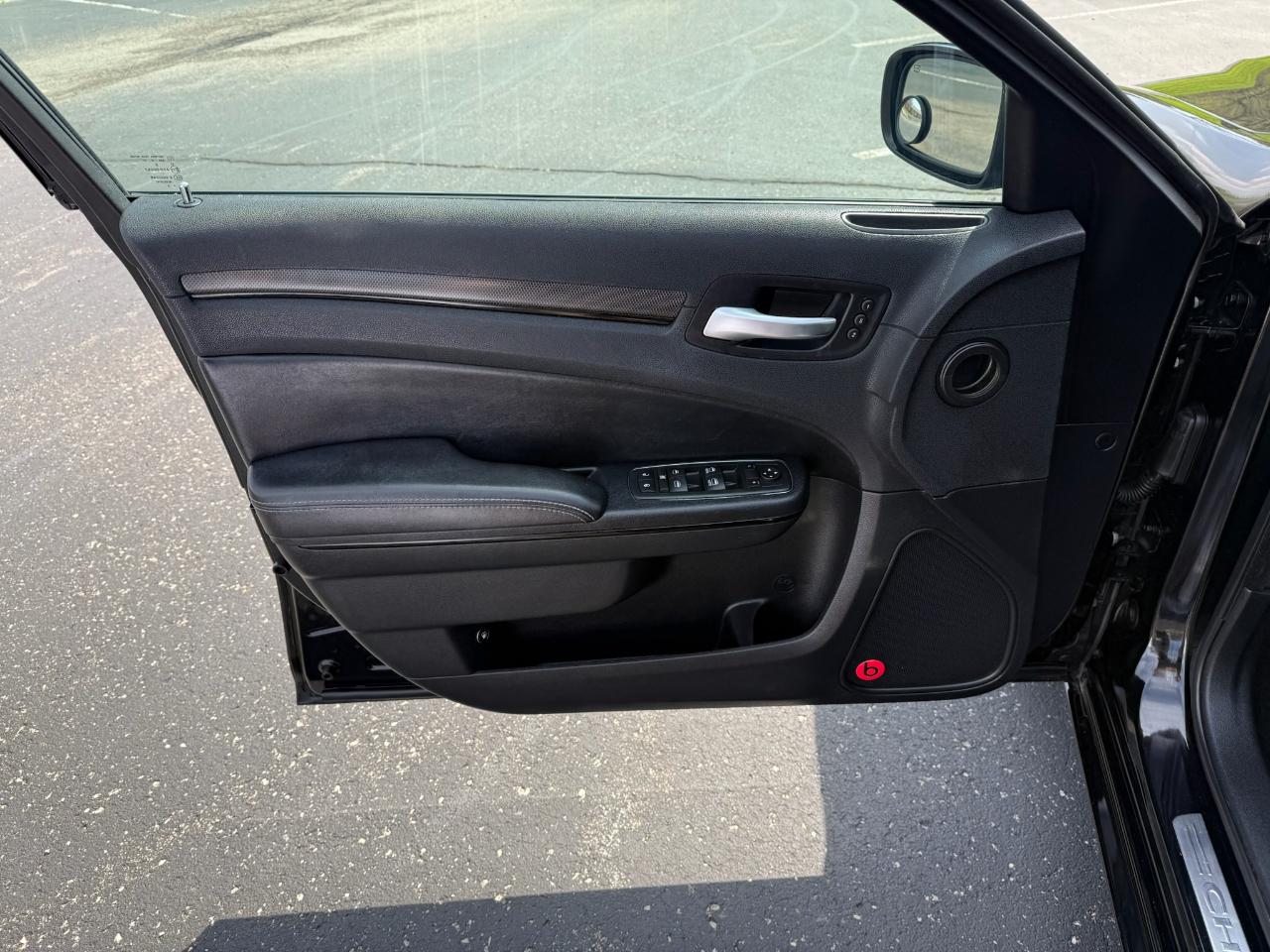 Chrysler 300 S V6 RWD 2012