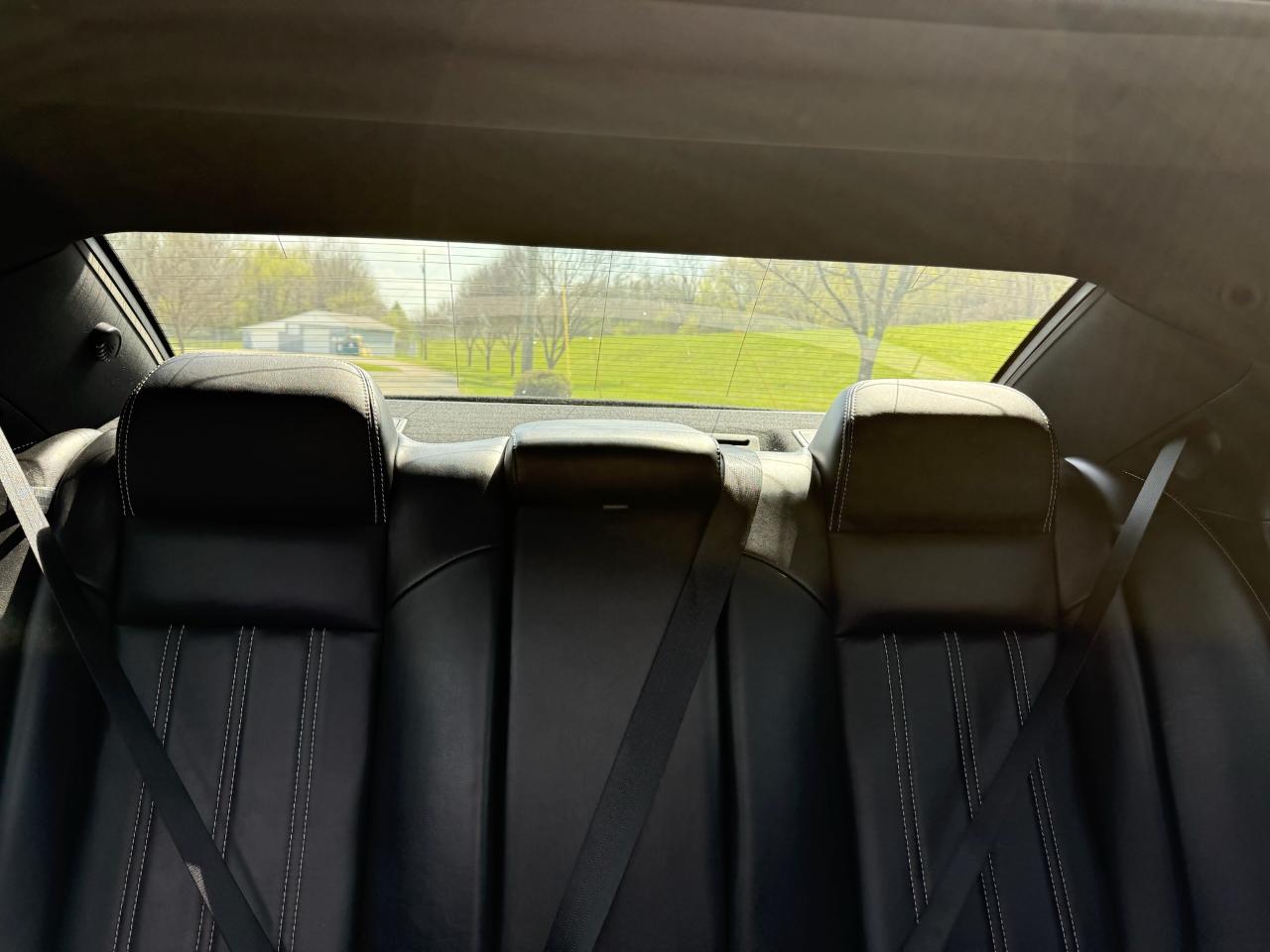 Chrysler 300 S V6 RWD 2012