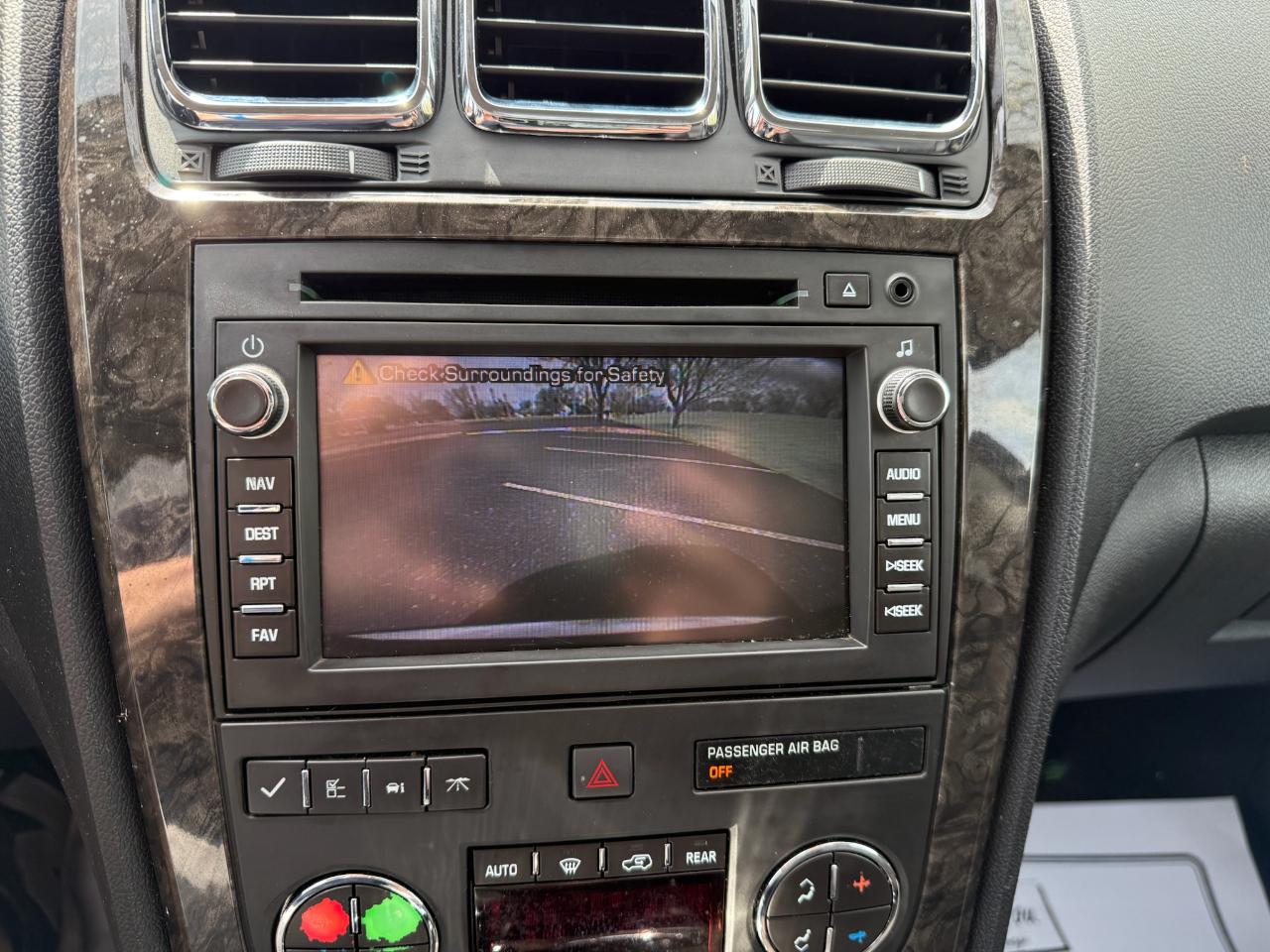 GMC Acadia Denali AWD 2011