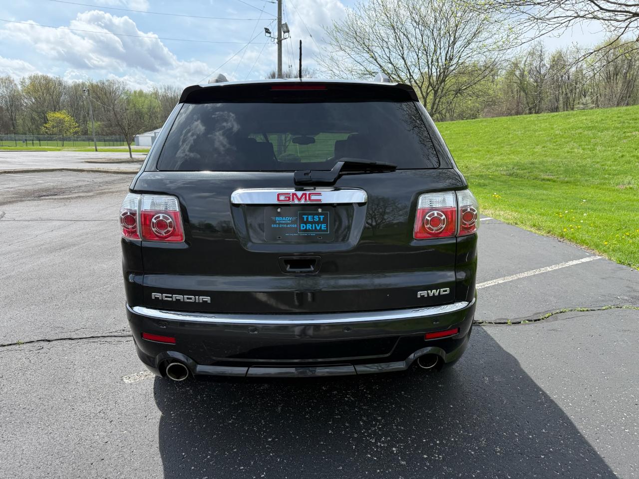GMC Acadia Denali AWD 2011