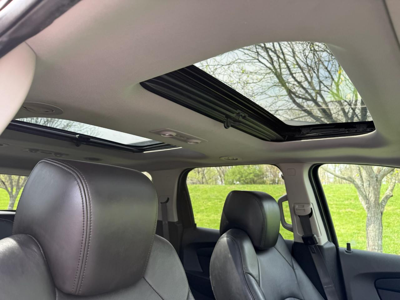 GMC Acadia Denali AWD 2011