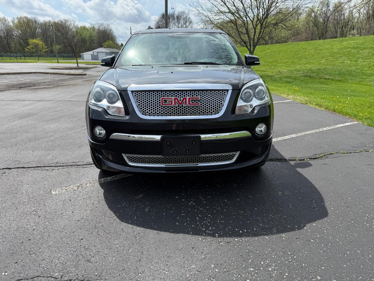 GMC Acadia Denali AWD 2011