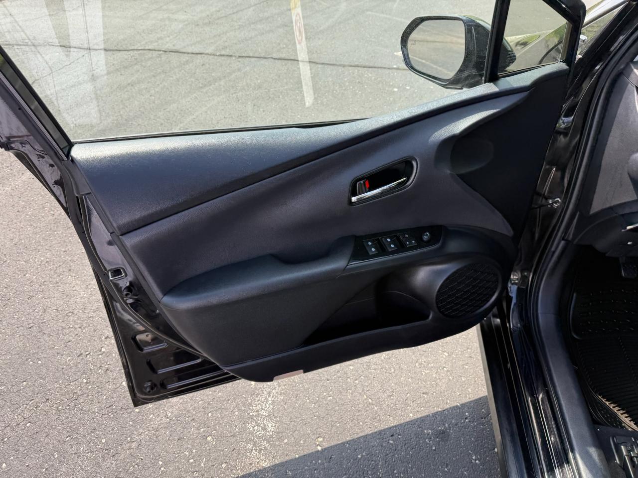 Toyota Prius Prius IV 2017