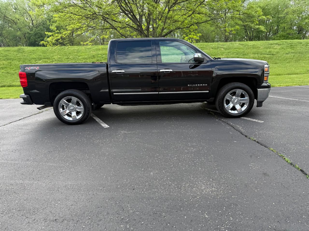 Chevrolet Silverado 1500 LTZ Crew Cab 4WD 2014