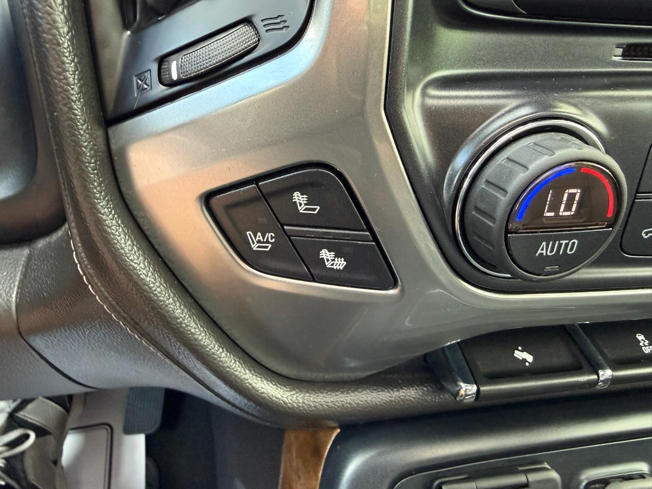 Chevrolet Silverado 1500 LTZ Crew Cab 4WD 2014