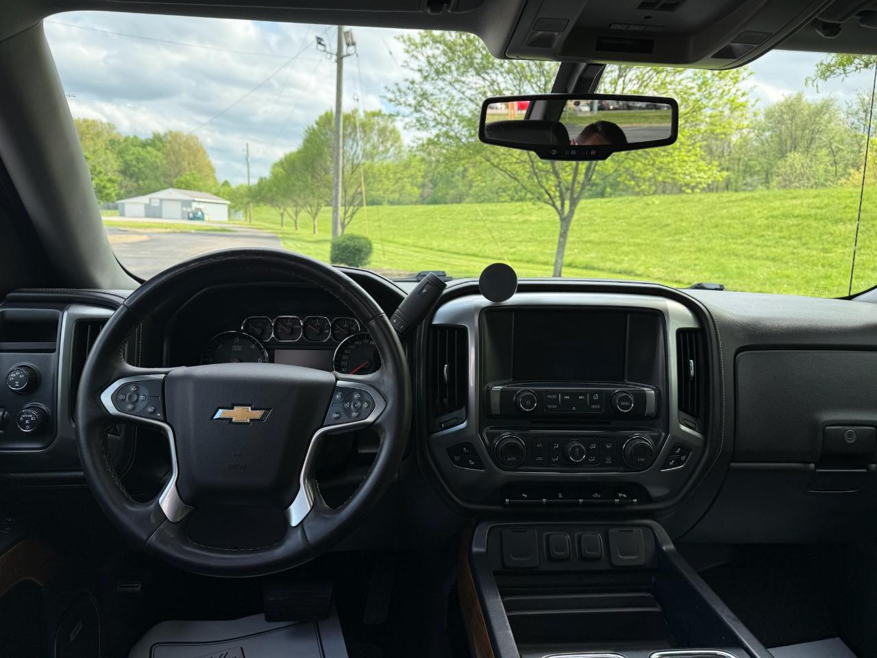 Chevrolet Silverado 1500 LTZ Crew Cab 4WD 2014