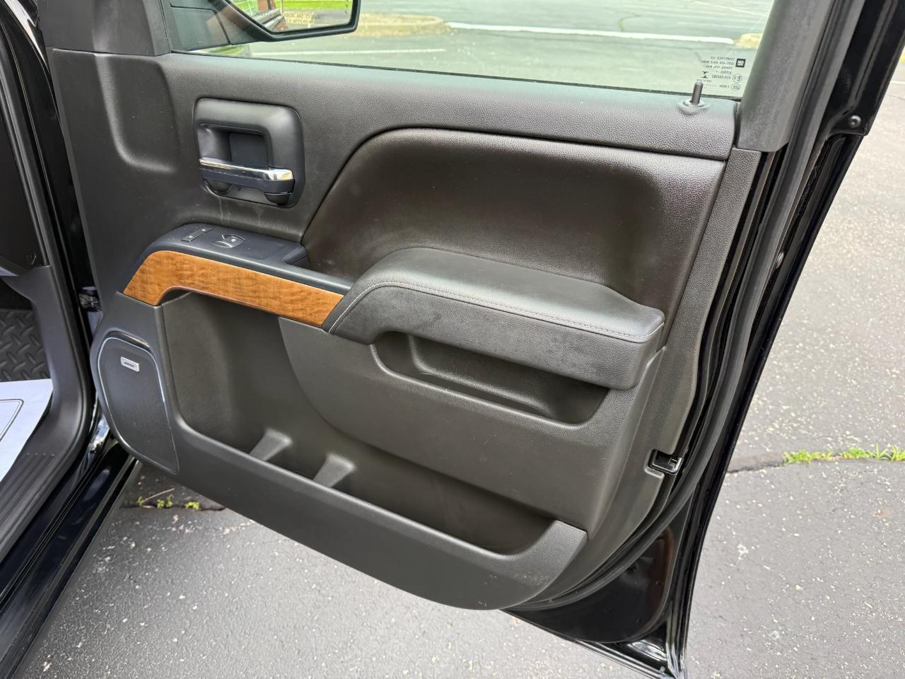 Chevrolet Silverado 1500 LTZ Crew Cab 4WD 2014