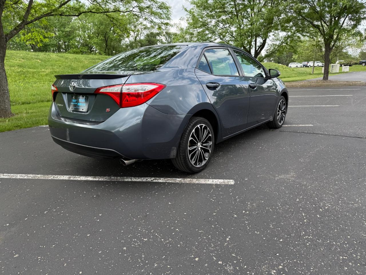 Toyota Corolla S Premium 4D Sedan 2015