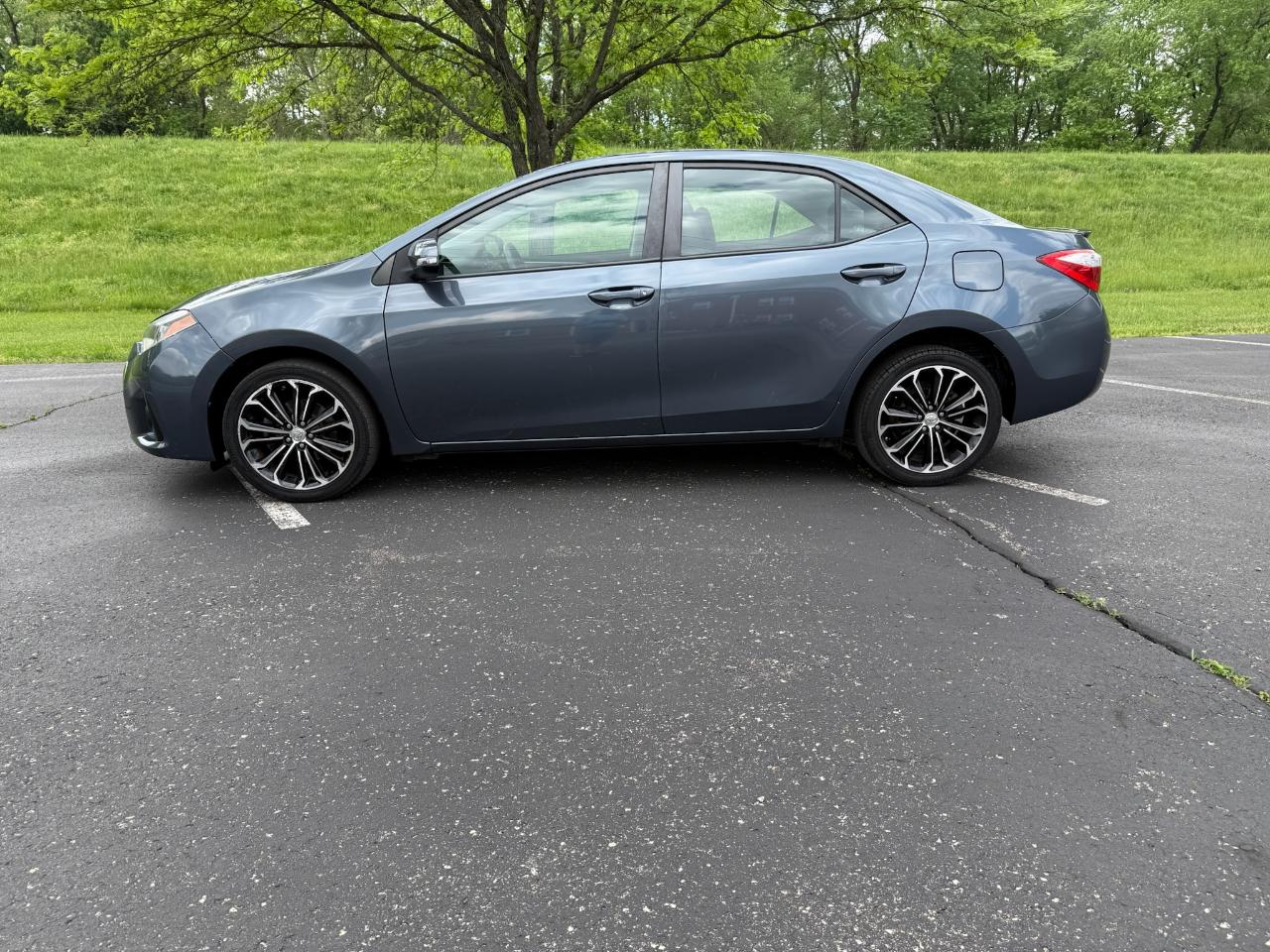 Toyota Corolla S Premium 4D Sedan 2015