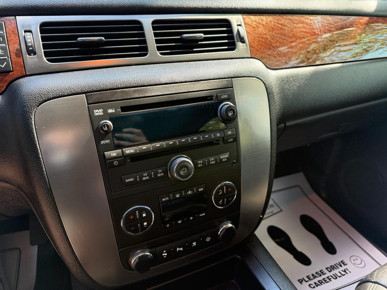 GMC Yukon XL SLT 4WD 2007