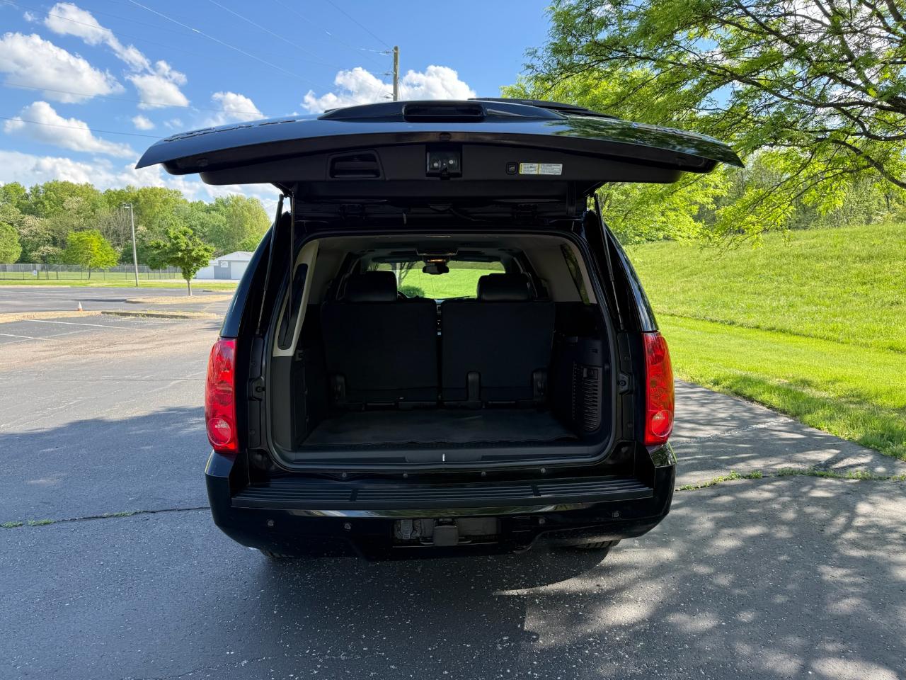 GMC Yukon XL SLT 4WD 2007