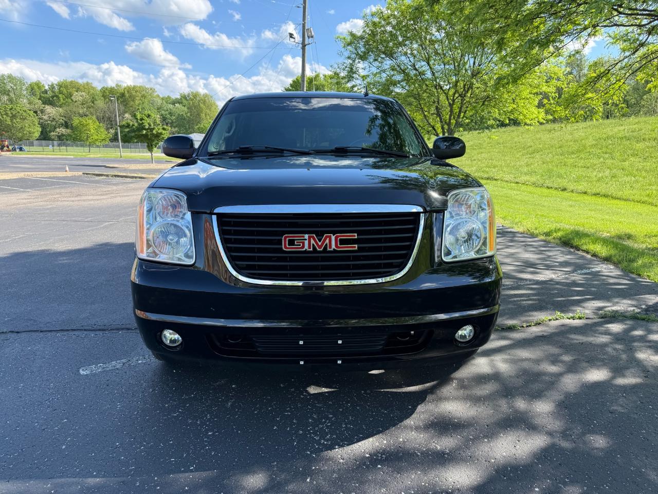 GMC Yukon XL SLT 4WD 2007