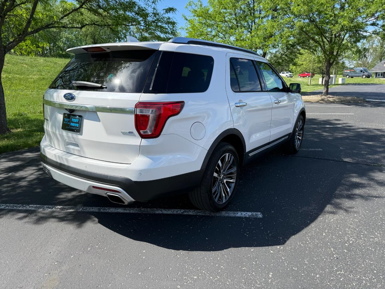 Ford Explorer Platinum AWD 2016