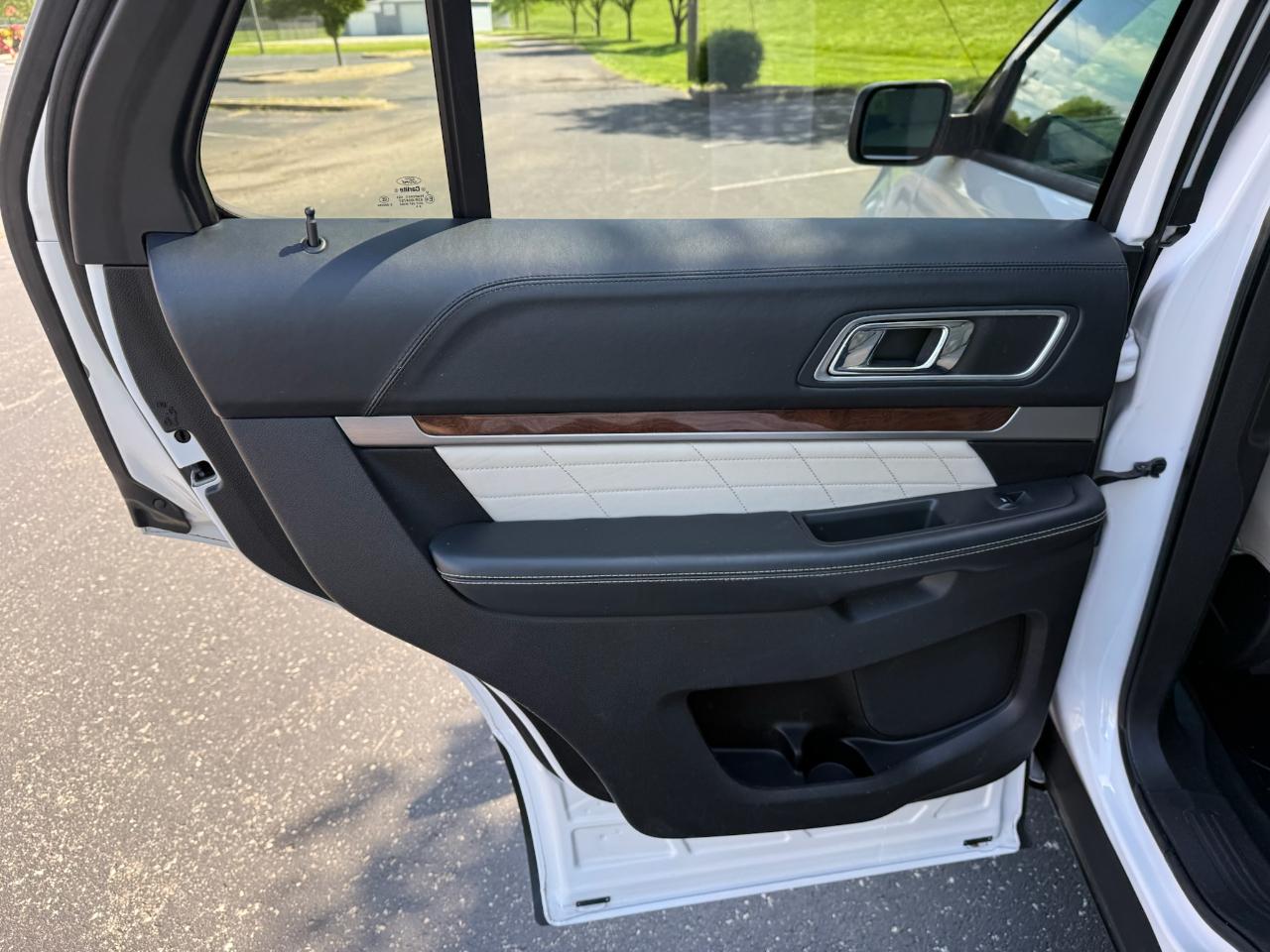 Ford Explorer Platinum AWD 2016