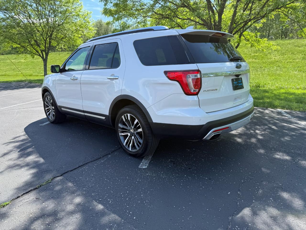 Ford Explorer Platinum AWD 2016
