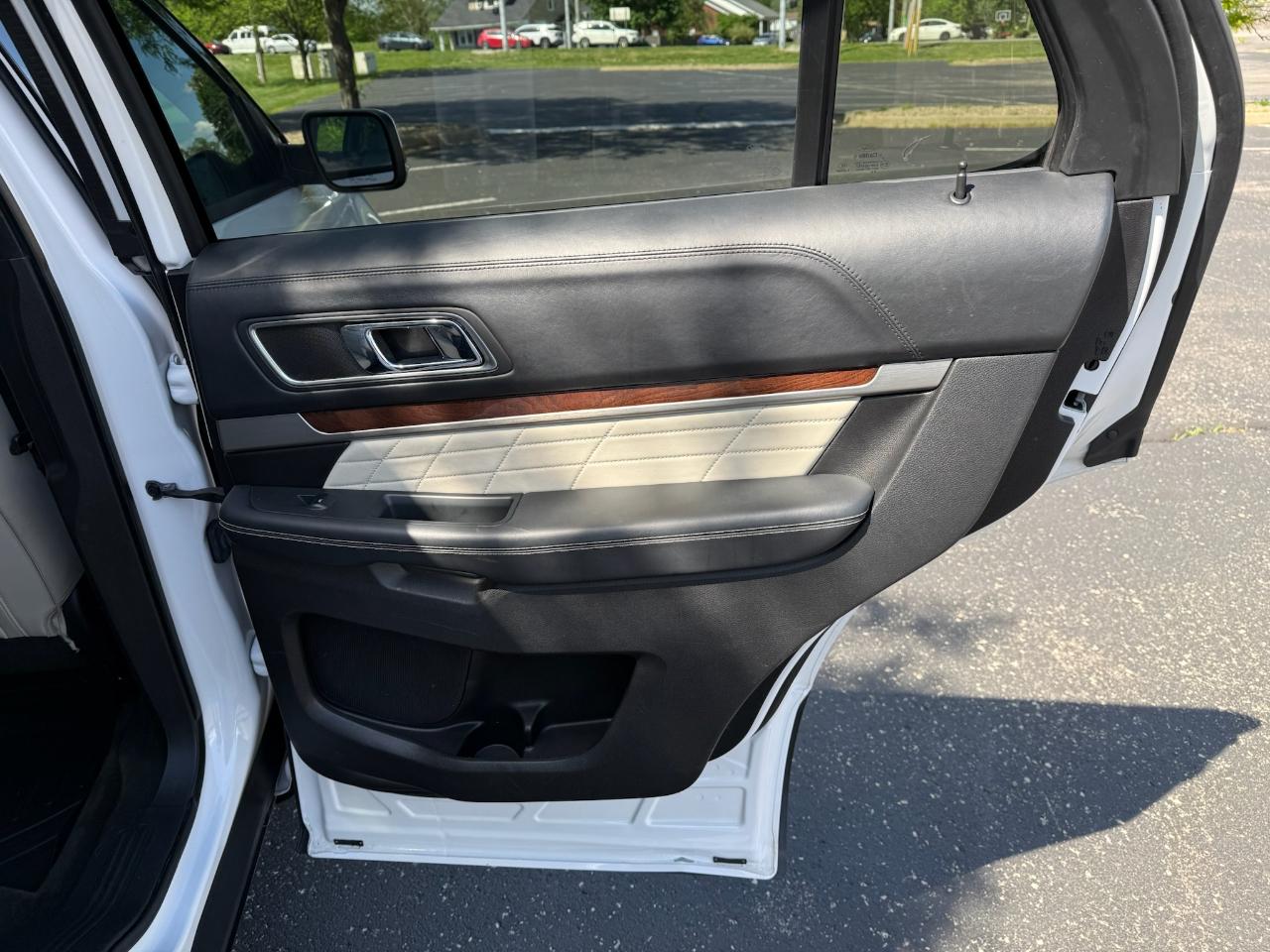 Ford Explorer Platinum AWD 2016