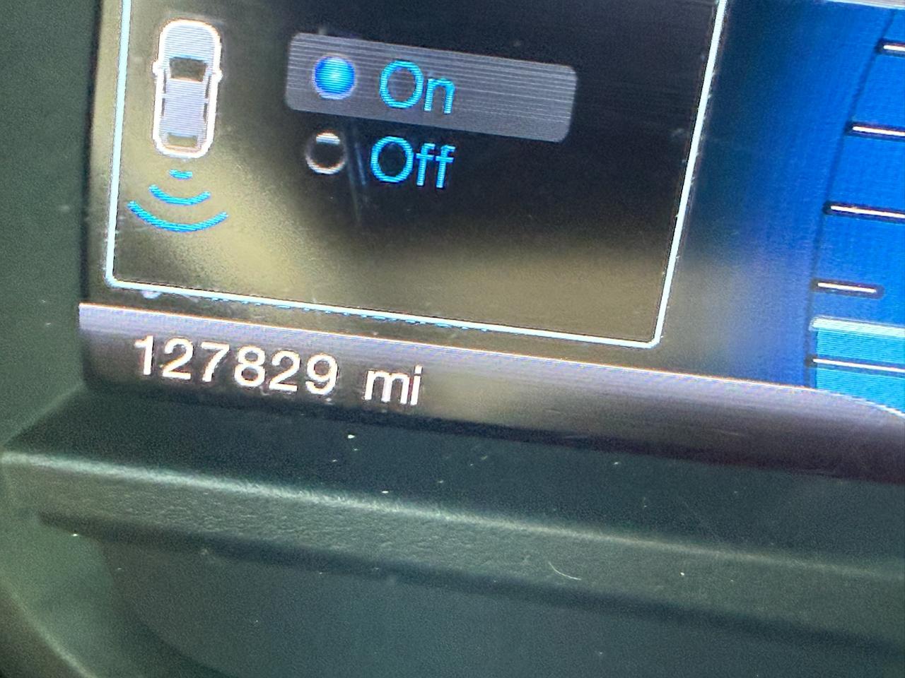 Ford Explorer Sport 4WD 2013