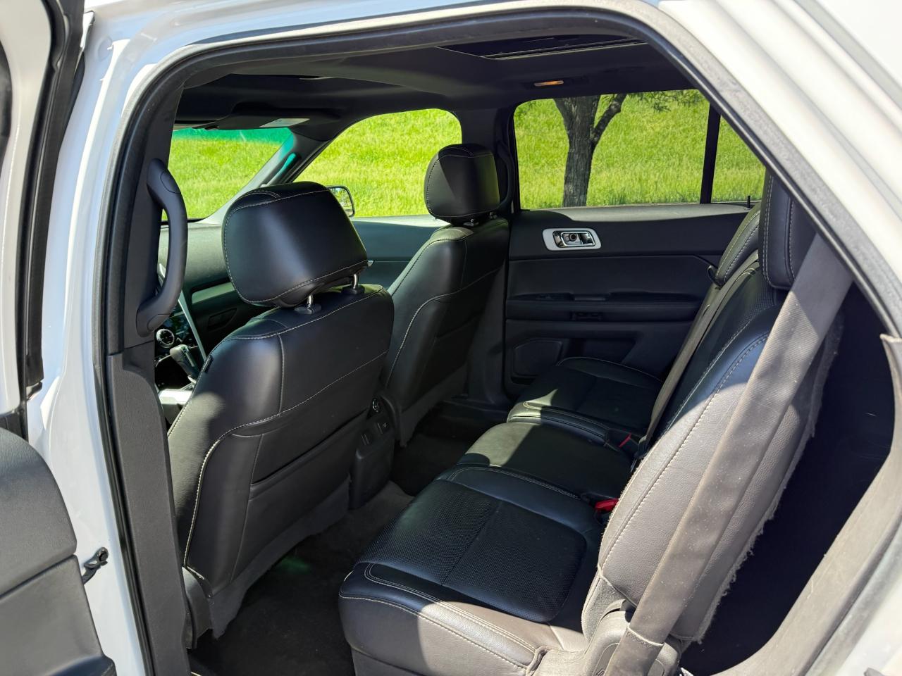 Ford Explorer Sport 4WD 2013