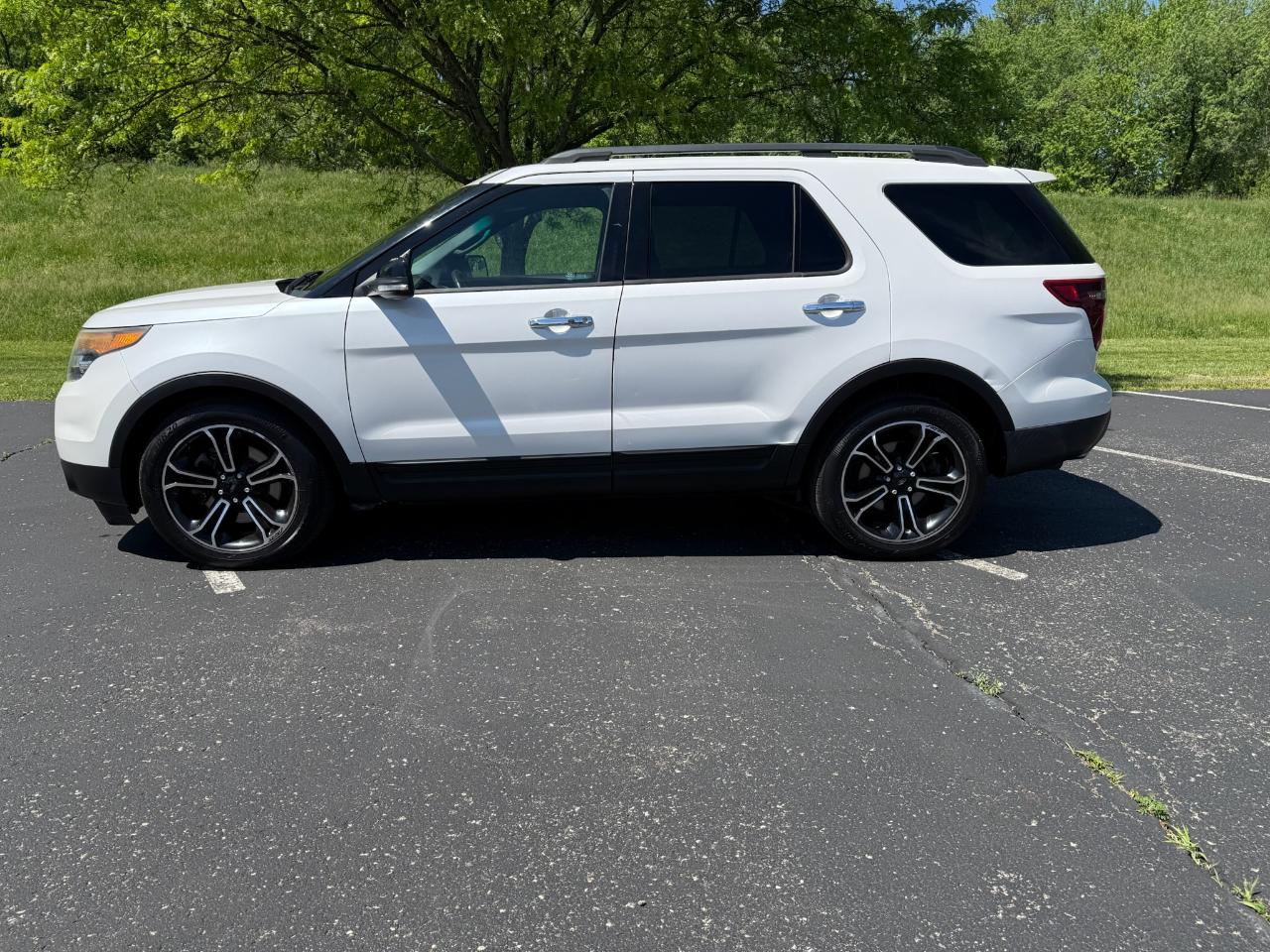 Ford Explorer Sport 4WD 2013