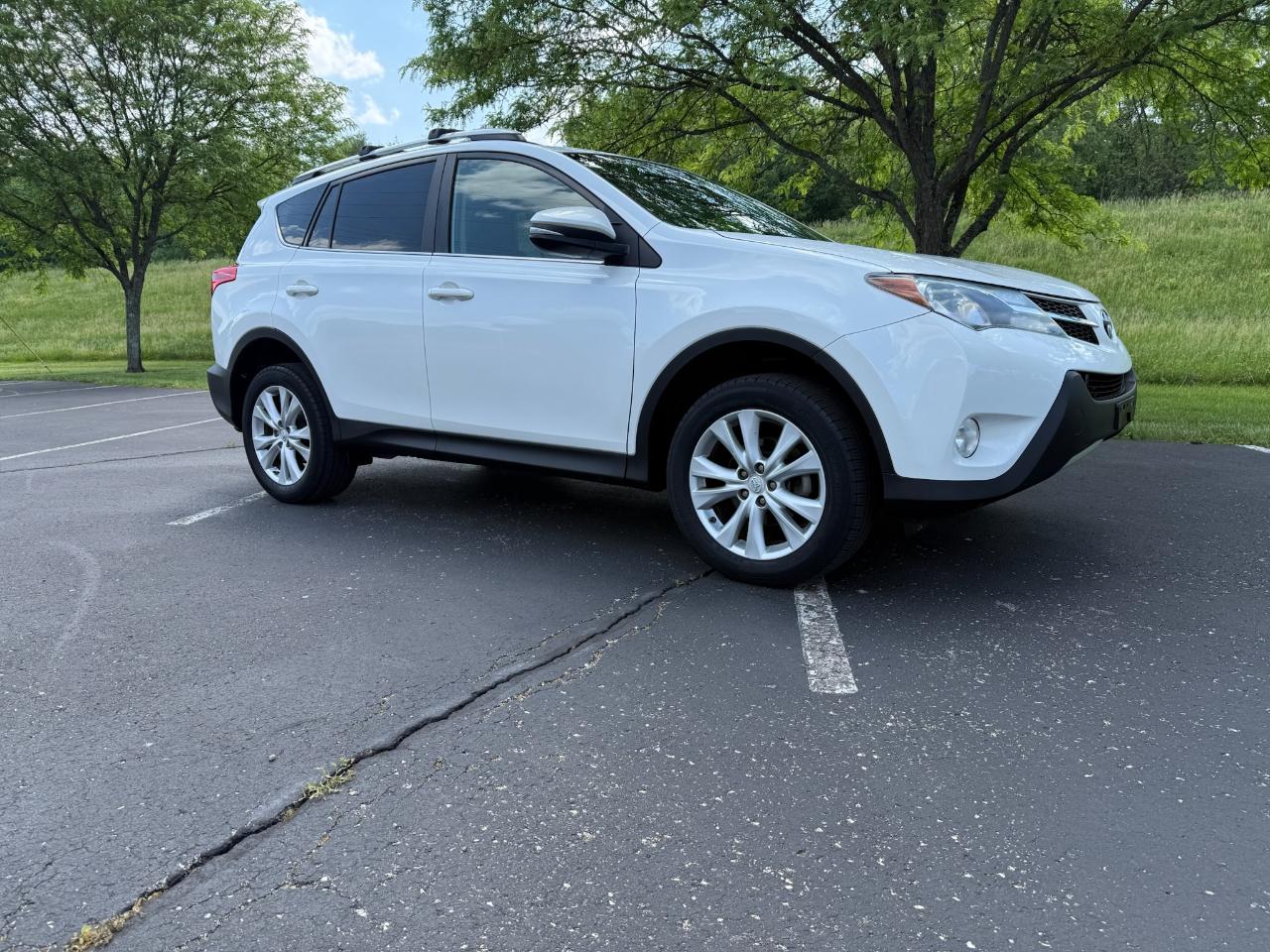 Toyota RAV4 Limited AWD 2013
