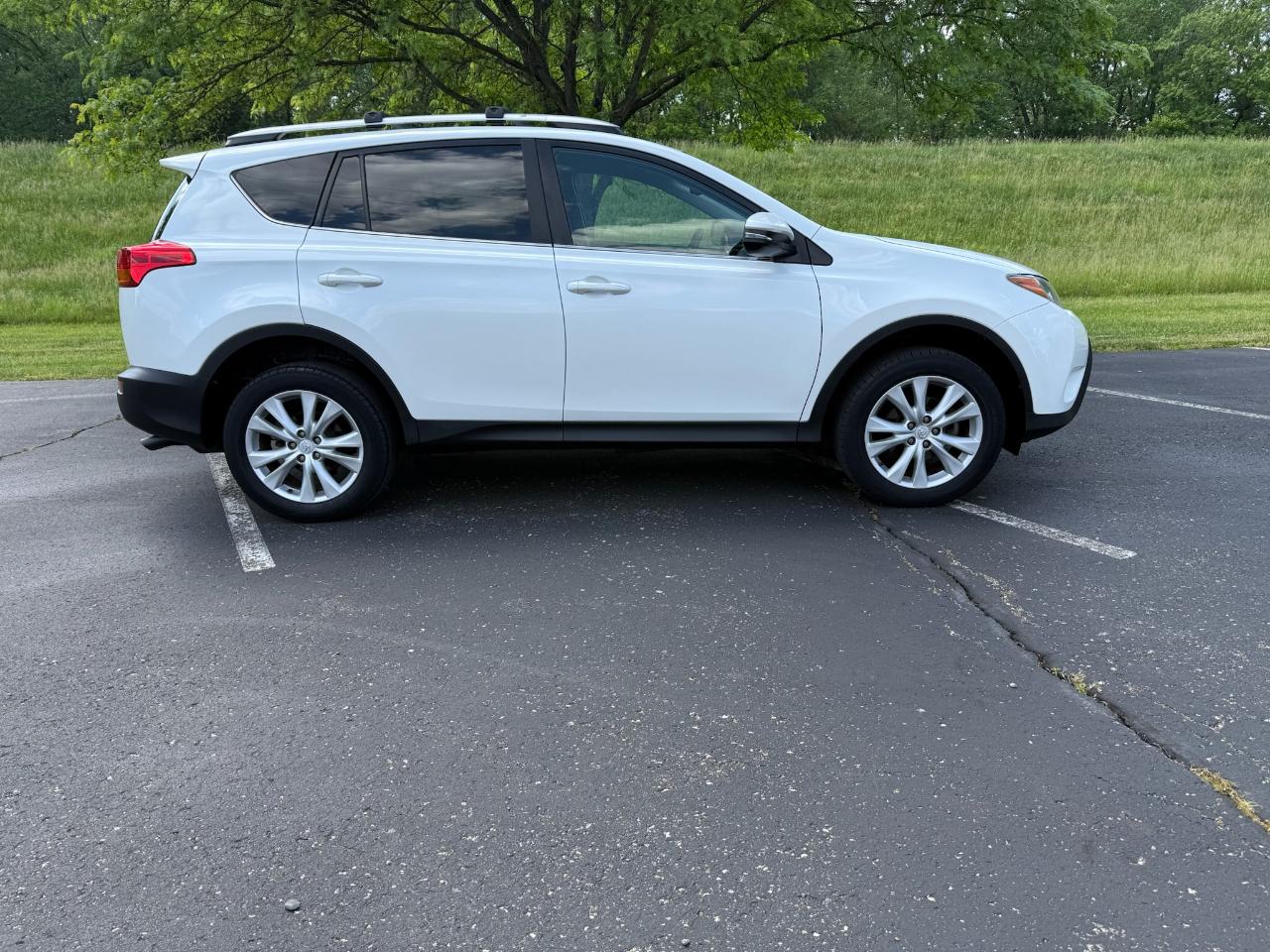 Toyota RAV4 Limited AWD 2013