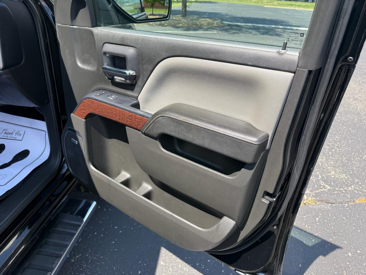 GMC Sierra 1500 SLT Crew Cab Short Box 4WD 2015