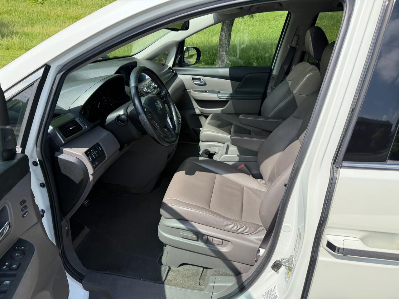 Honda Odyssey Touring Elite 2014