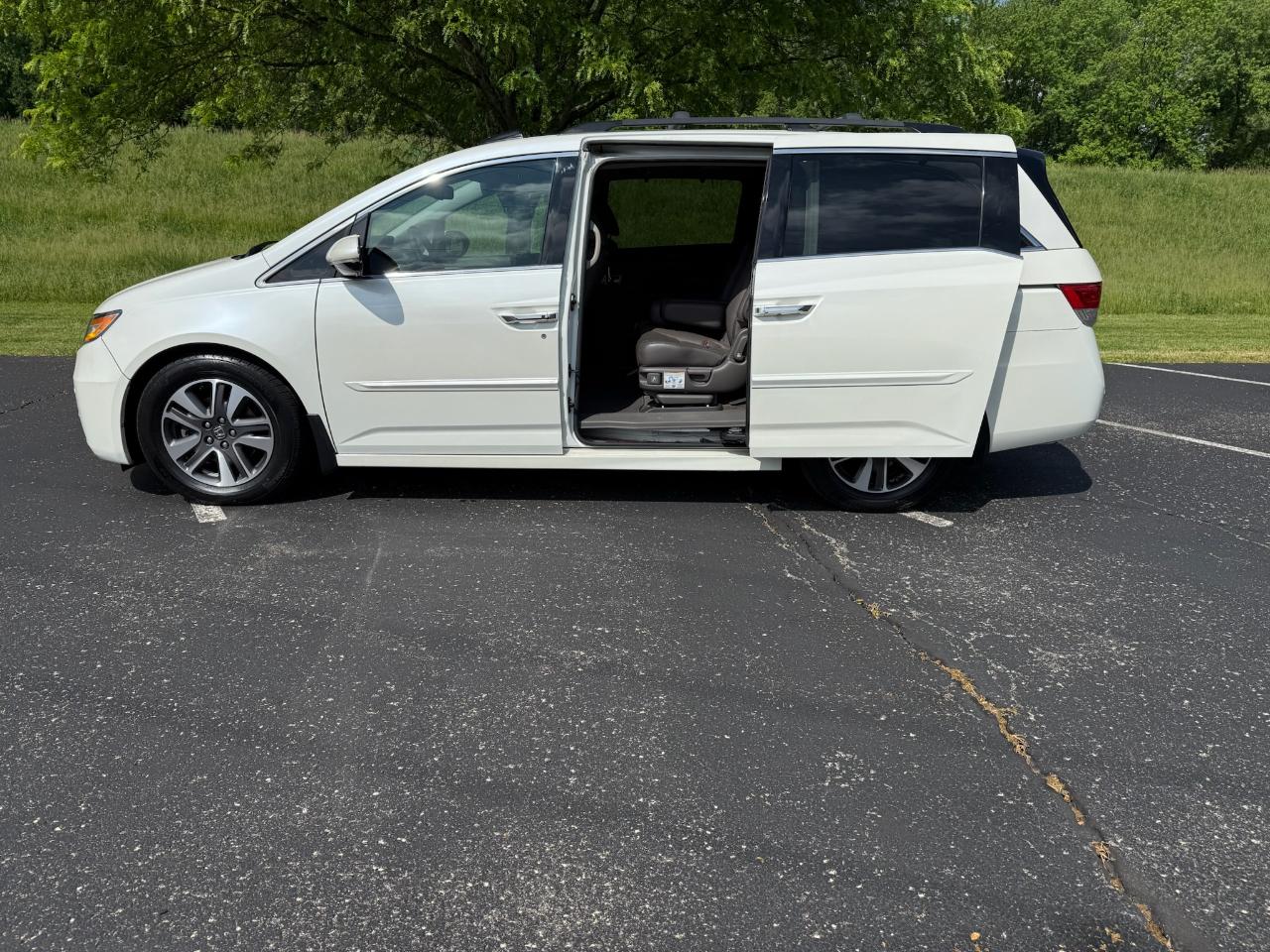 Honda Odyssey Touring Elite 2014