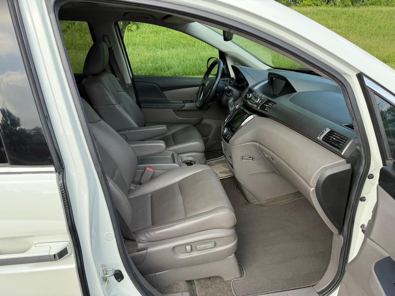 Honda Odyssey Touring Elite 2014