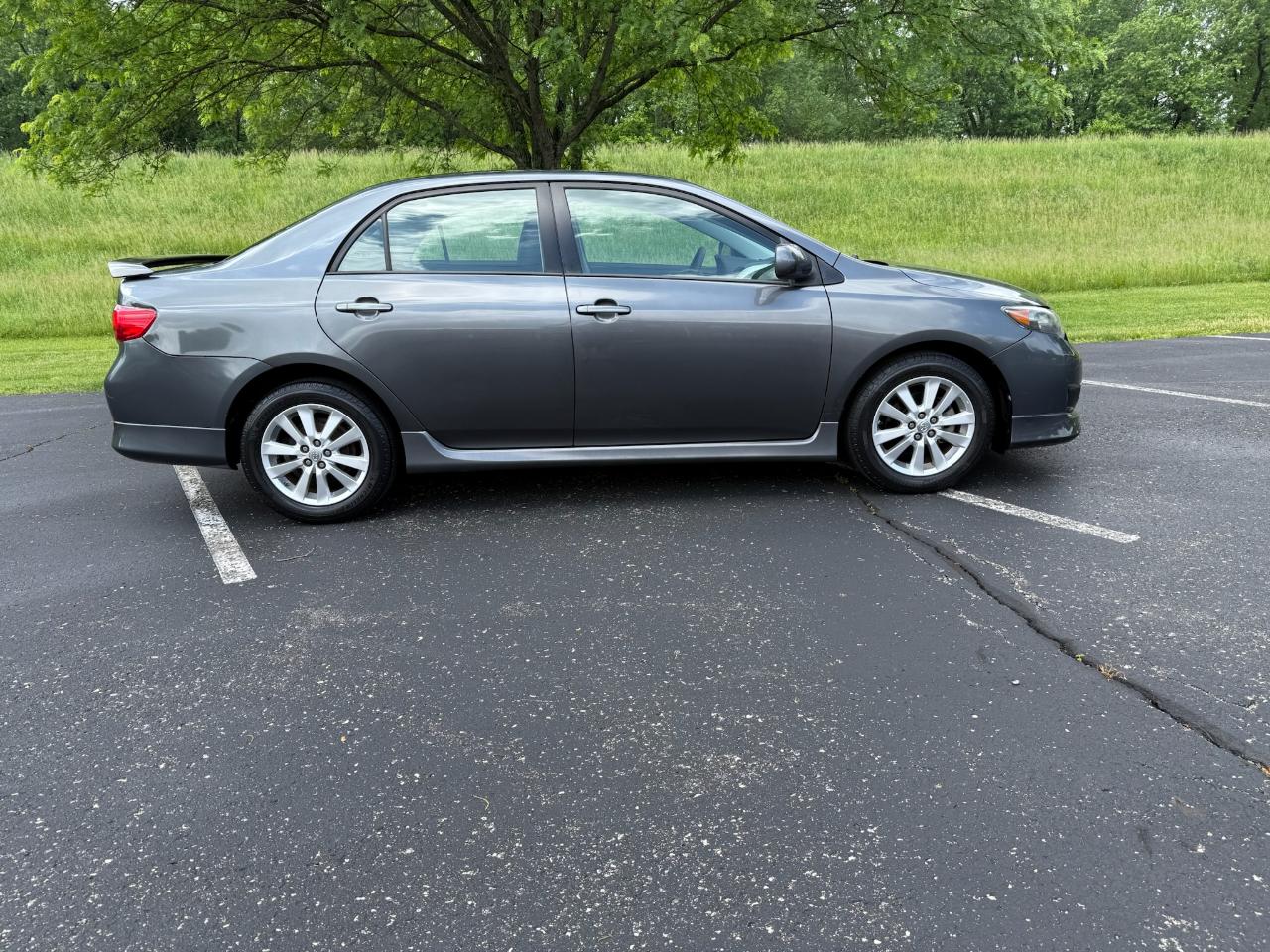 Toyota Corolla S Premium 4D Sedan 2010