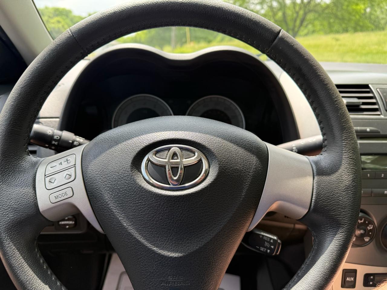 Toyota Corolla S Premium 4D Sedan 2010