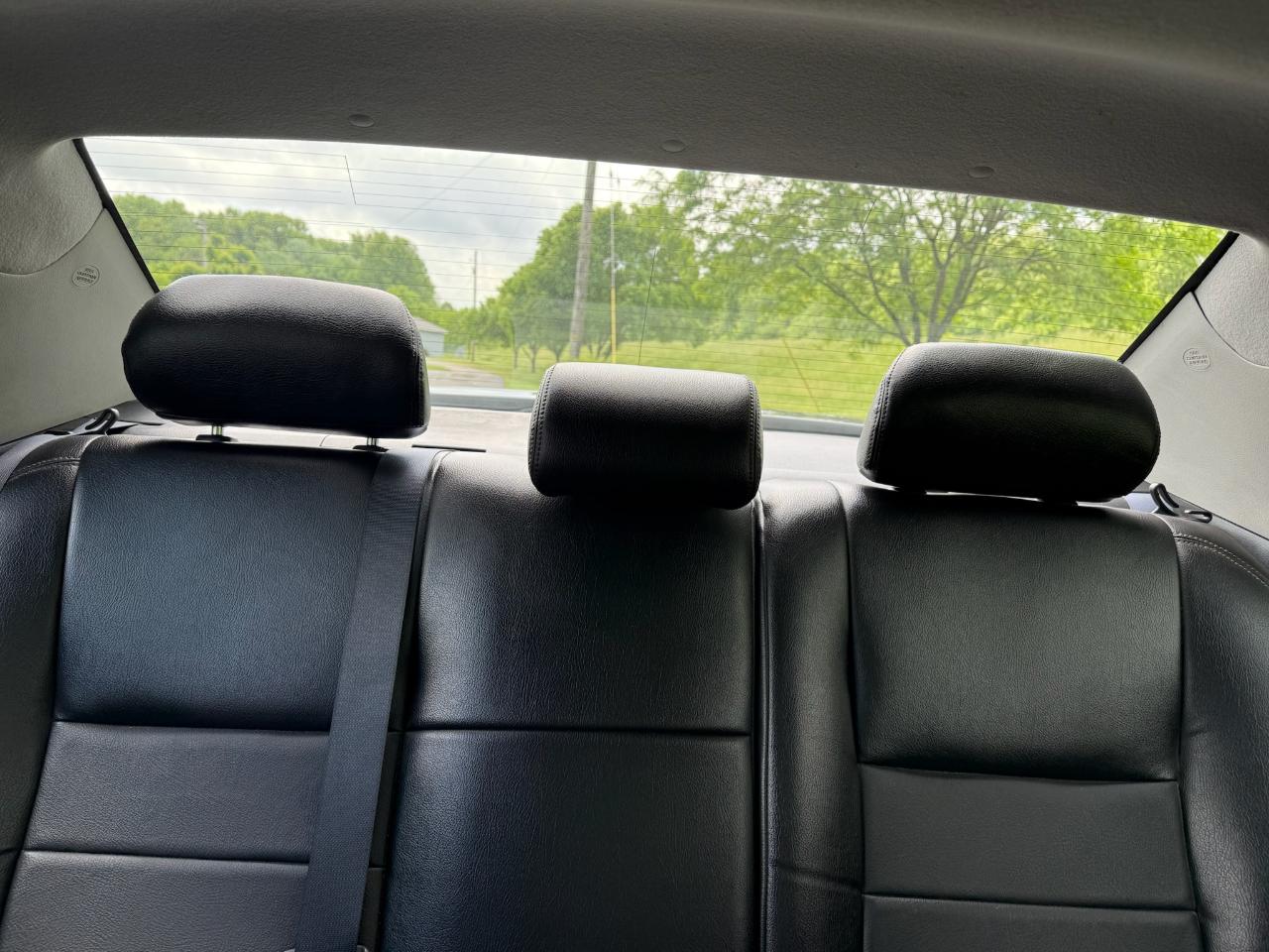 Toyota Corolla S Premium 4D Sedan 2010