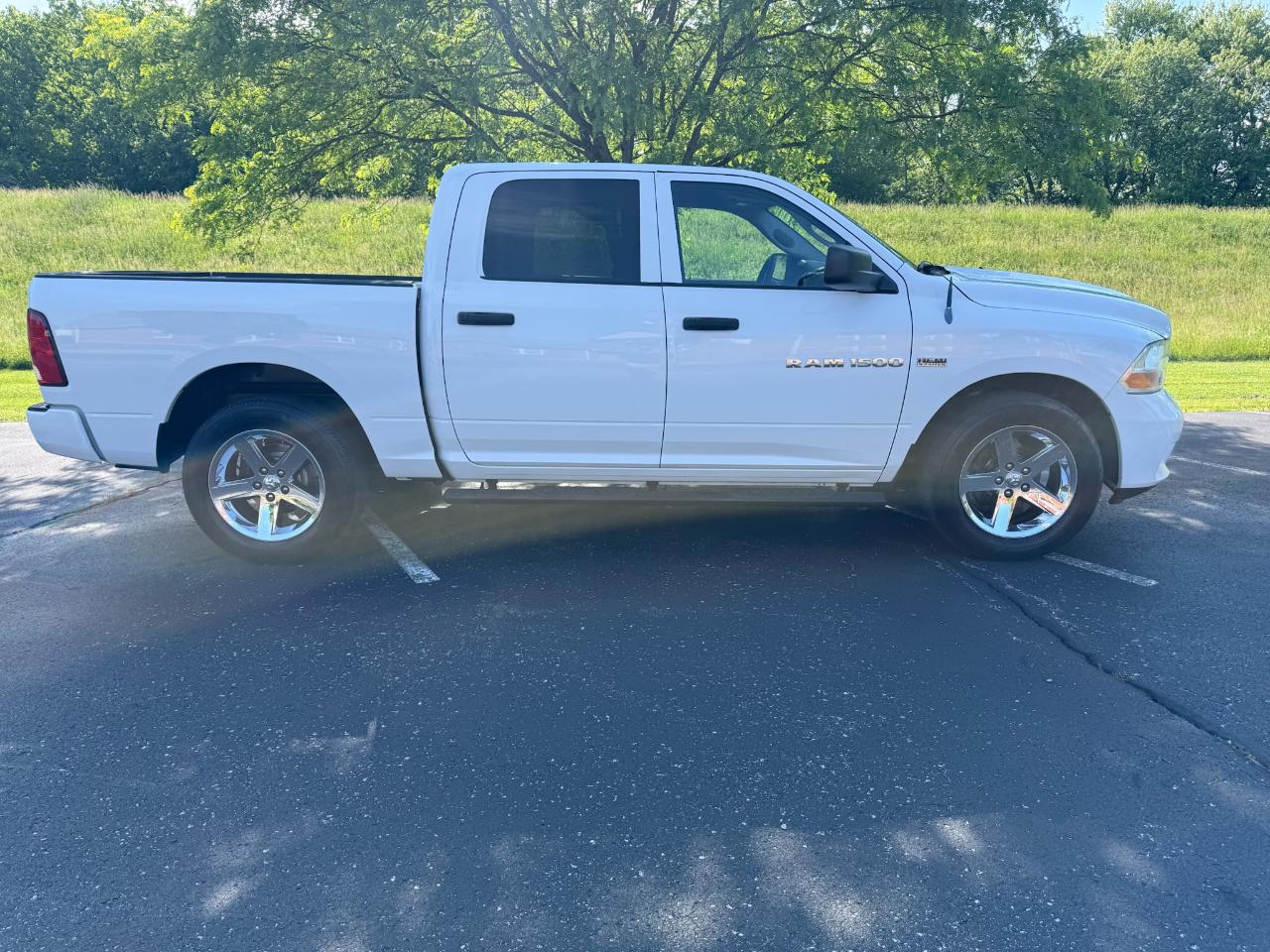 RAM 1500 ST Crew Cab 2WD 2012