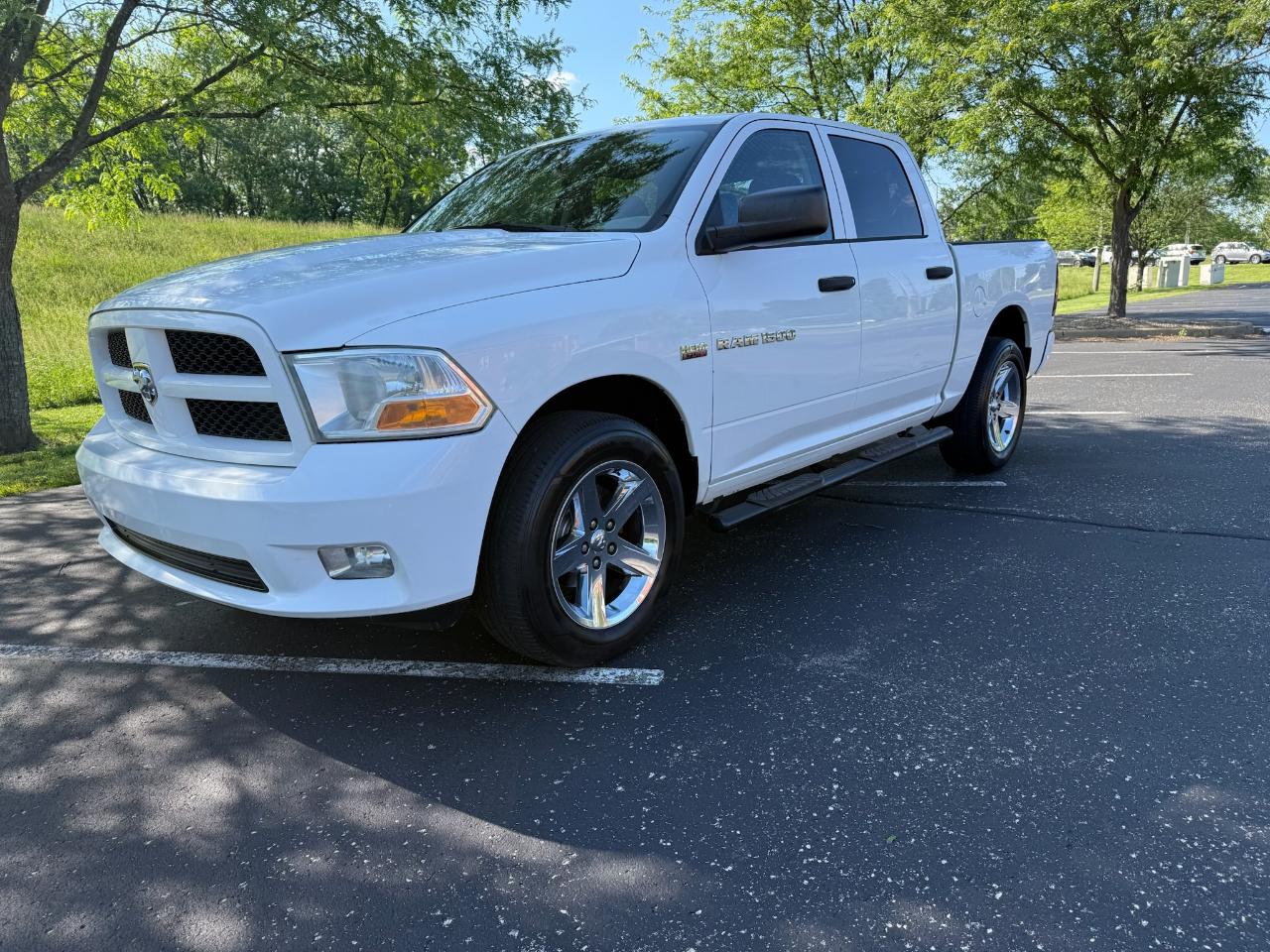 RAM 1500 ST Crew Cab 2WD 2012